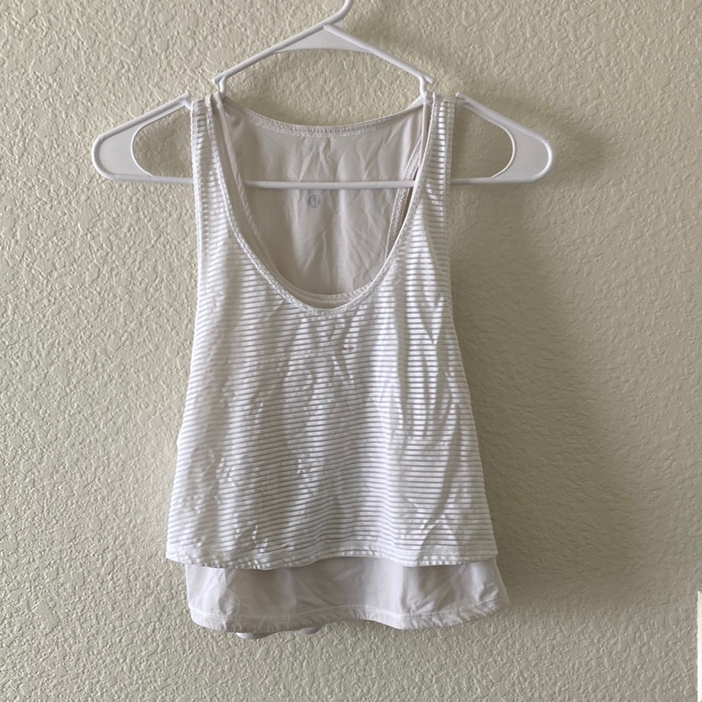 Lululemon workout tank